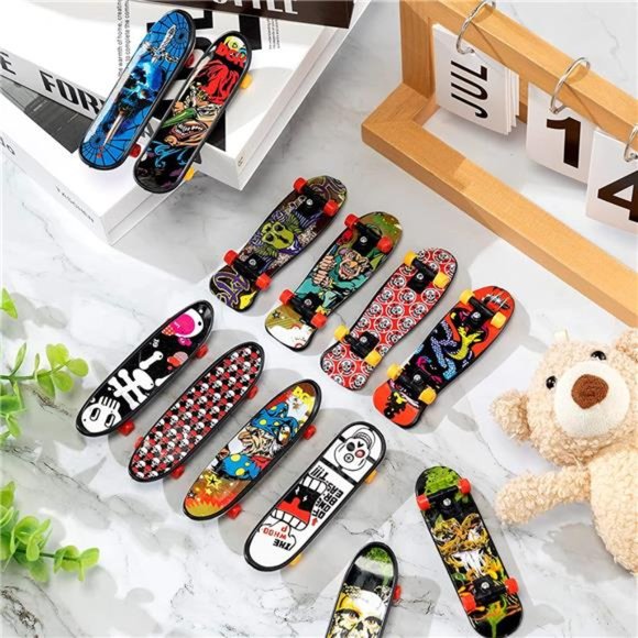 100 Pieces Fingerboard Finger Mini Skateboard Toy Finger Boards Set - Picture 6 of 6